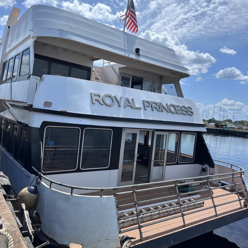 Guests Enjoying a Sunset Cruise in Florida